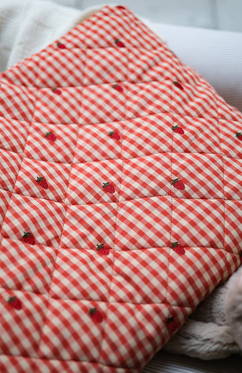 Molly Quilted Blanket - Berry Gingham