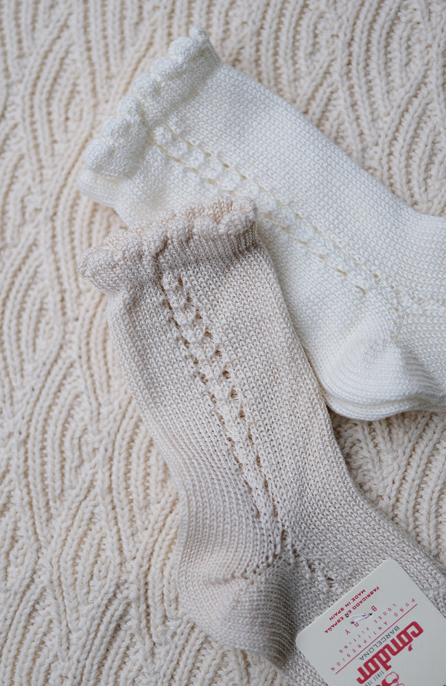 Perle Knee Socks w/ Side Openwork - Cream Condor Strumpor