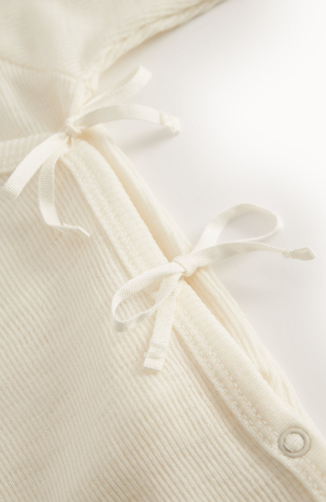 Rula romper i merinoull - Natural - detalj 3