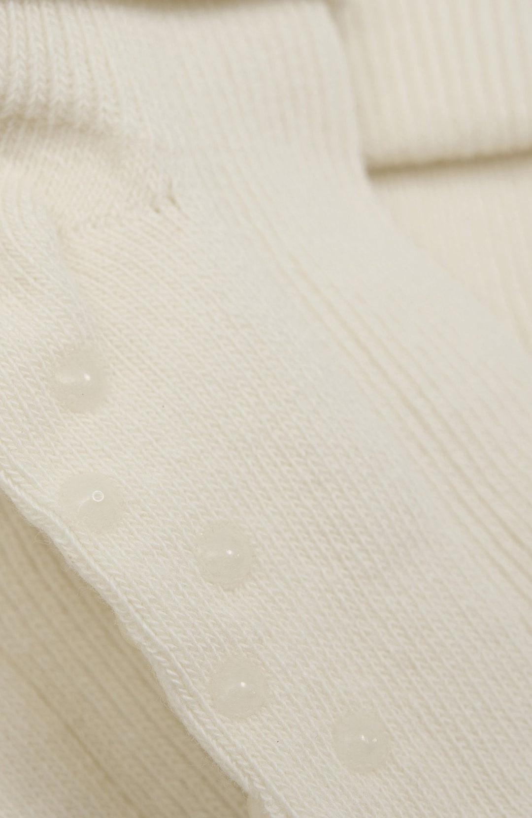 Minymo babysockor offwhite – detaljbild