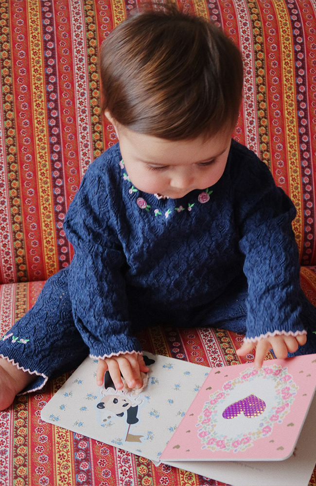 Touch And Feel Book - Bear Konges Slöjd bok