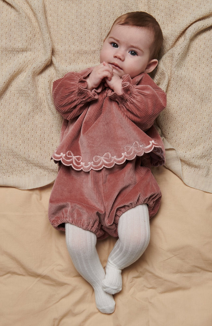 Manchesterset blus & bloomers - Winter Rose - detalj 2