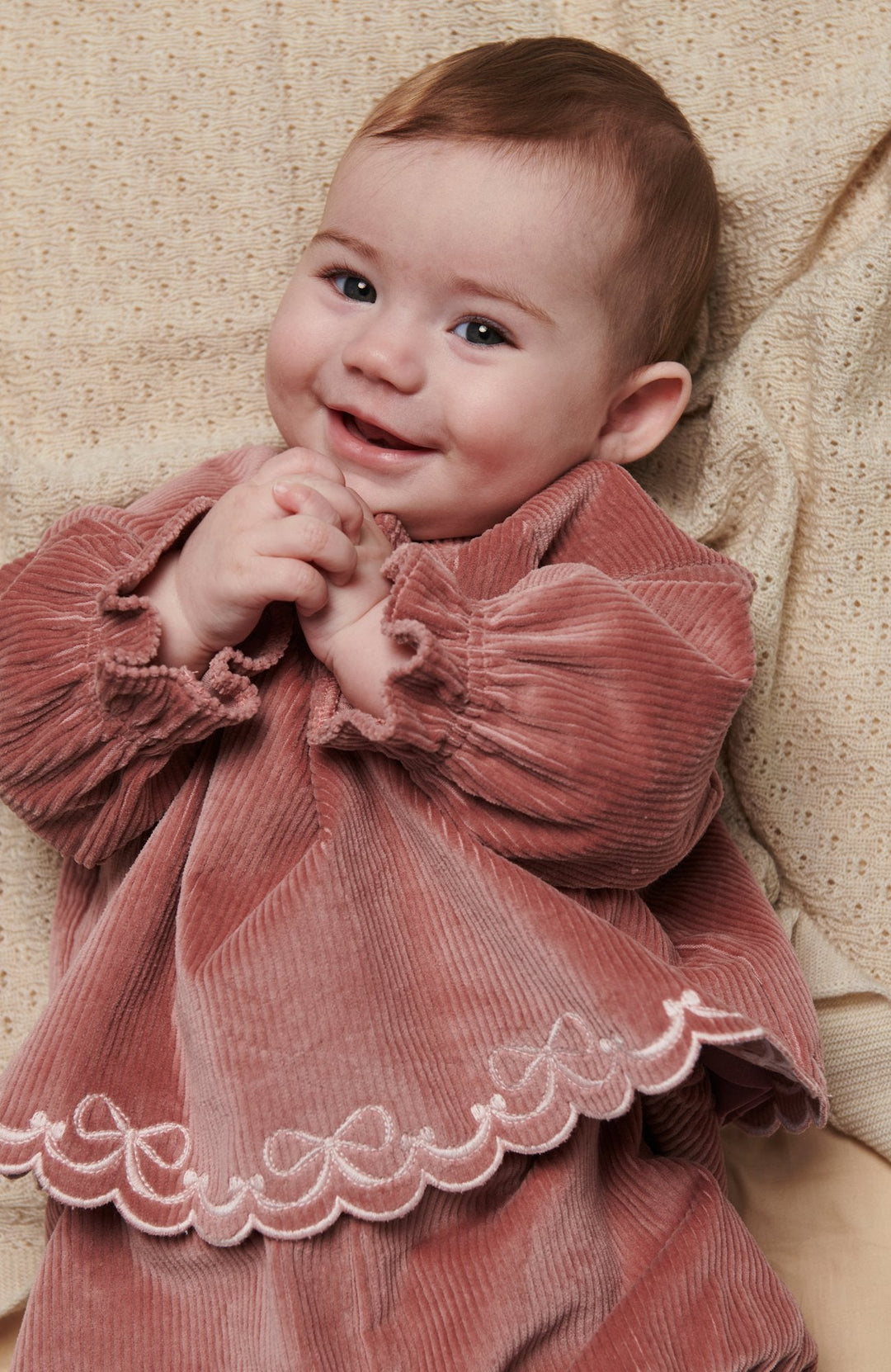 Manchesterset blus & bloomers - Winter Rose - detalj 4