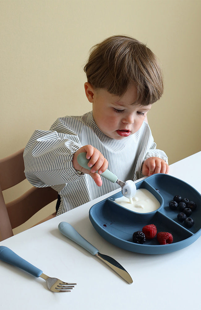 Bib Sleeved - Classic Stripes Blue CamCam Copenhagen Äta & dricka