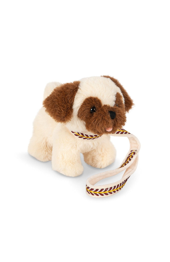 Mjukdjur Pet Pug från Konges Slöjd, mops i off white och brunt med flätat koppel