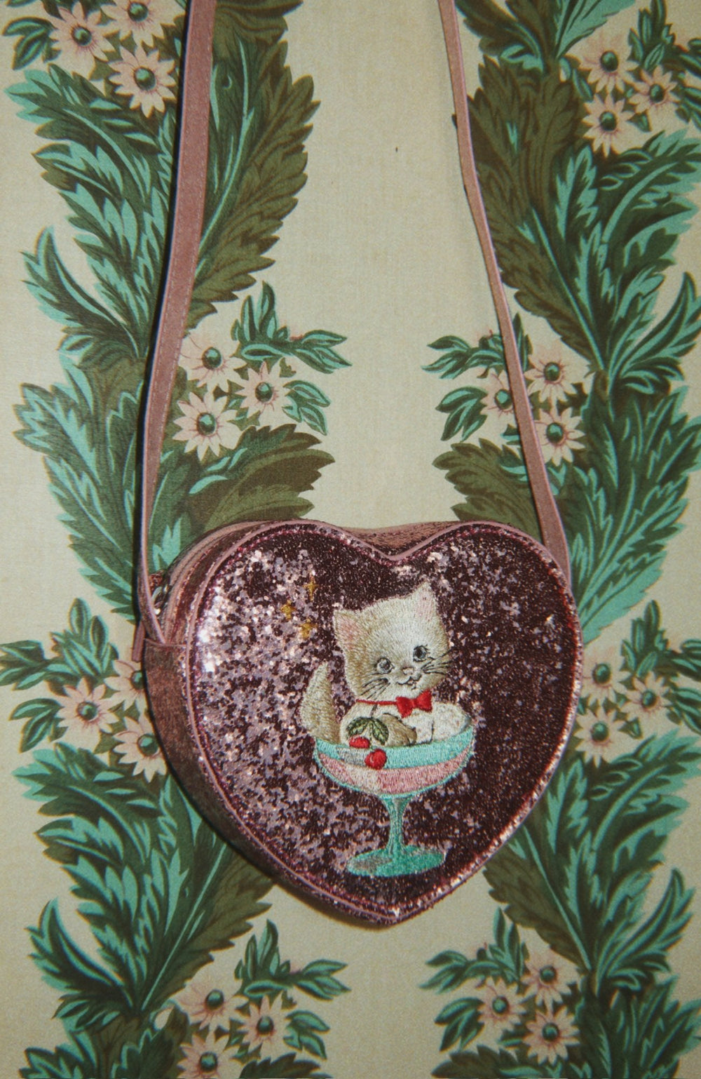 Tut Shoulder Bag - Kitty
