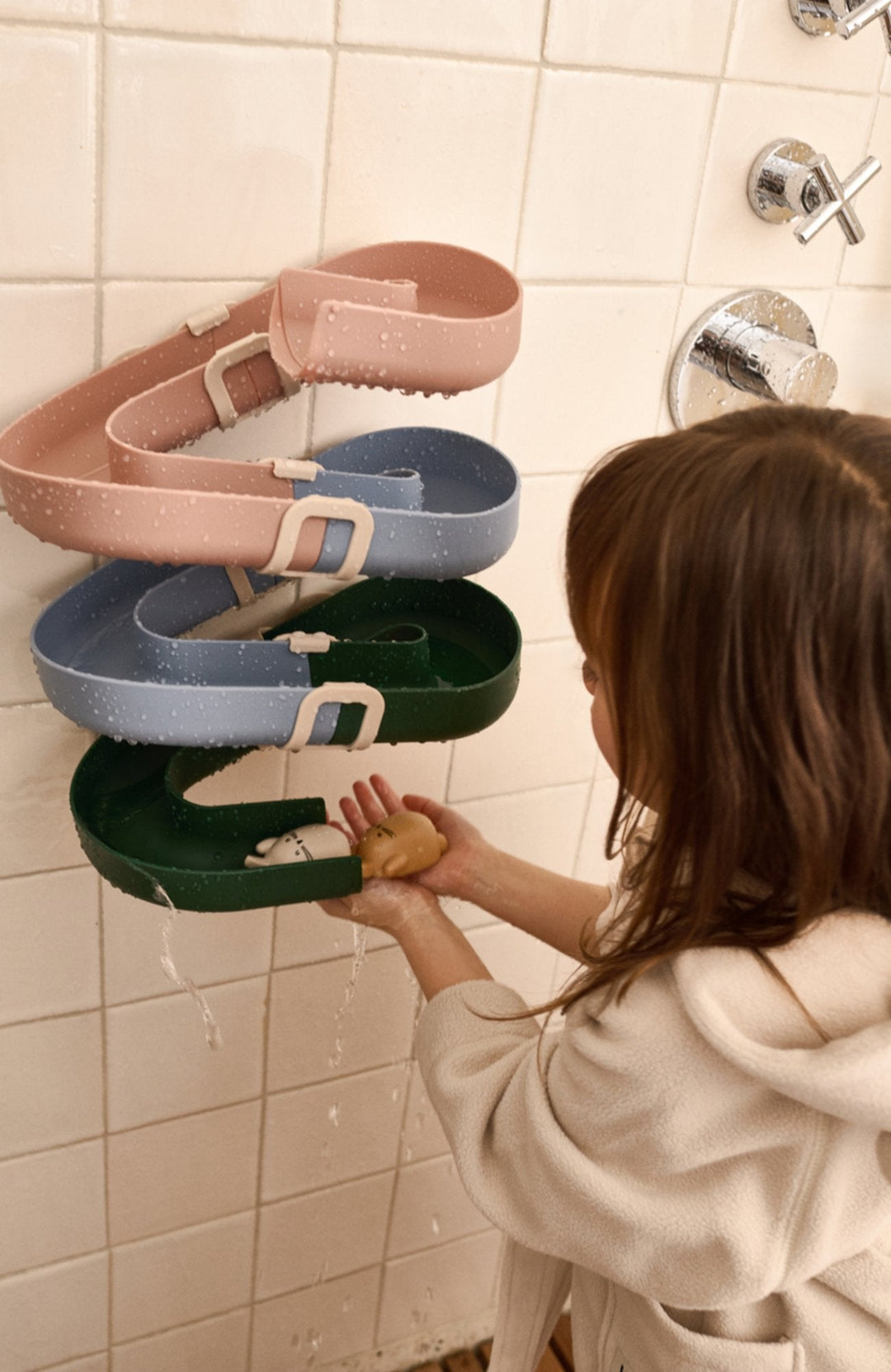 Yara Waterway Wall Mount - Garden green Multi mix