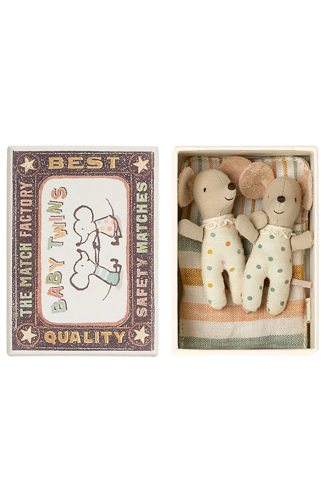 Twins Baby mice in matchbox