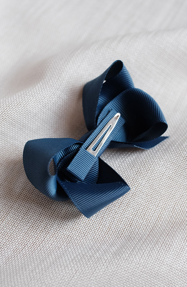 Hårrosett Medium - Light Navy Petit Stockholm Hårklämma