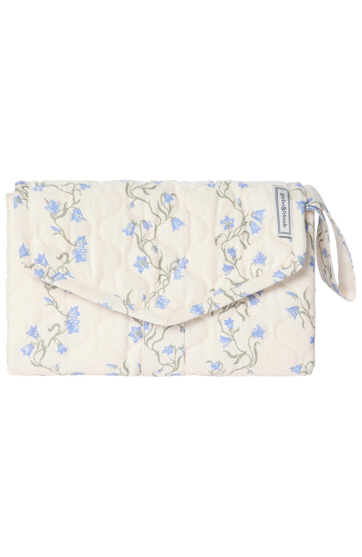 Quiltad Change to Go - Bell Flower